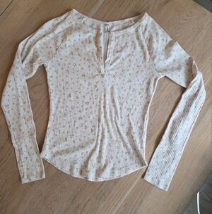 Intimately Free People Cream Ribbed Long Sleeve Top with Gold Floral Accent